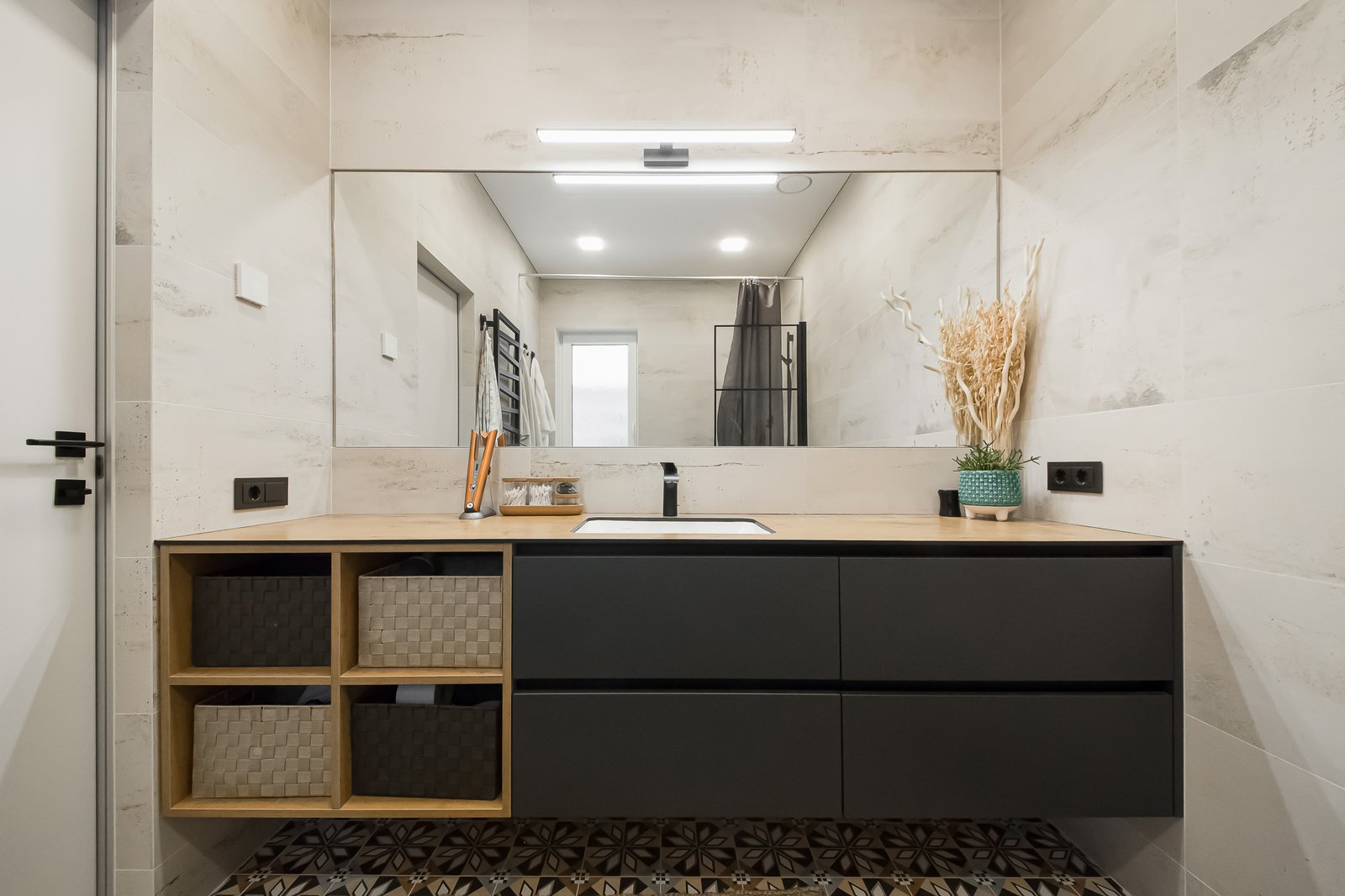 Baldai namams vonios_kambario_baldai_vlniuje-sb_252.jpg