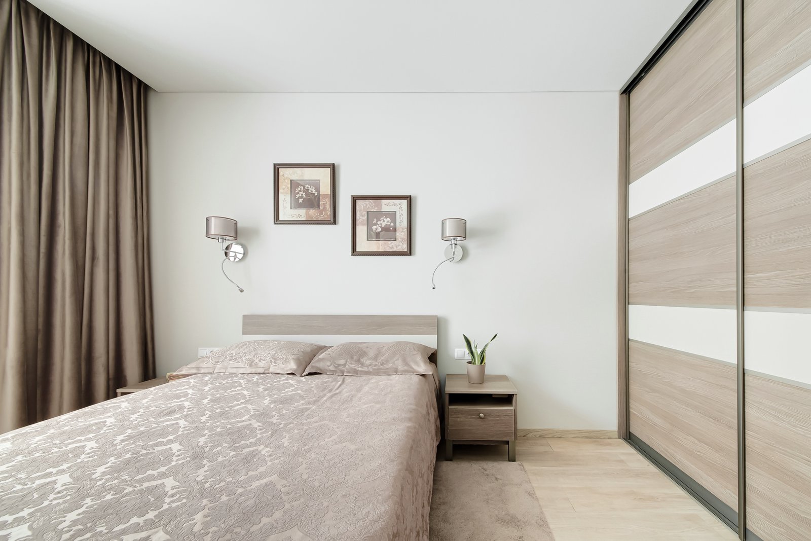 virtuve_s_baldaisb_035.jpgKLAISIKINIO STILIAUS BUTAS  VILNIIUJE (NAUJA STATYBA)