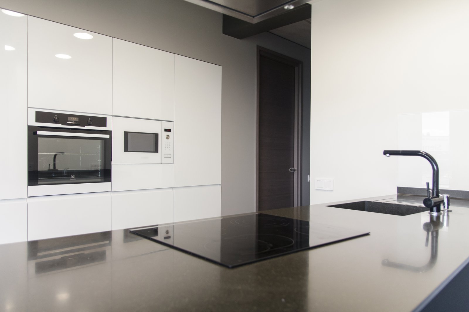 Virtuvės baldai virtuves_baldai_vilniujesb_55.jpg