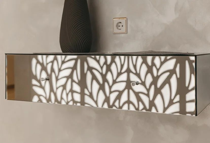 Išskirtiniai produktai, baldiniai fasadai azurines_pertvaros_2-1.png