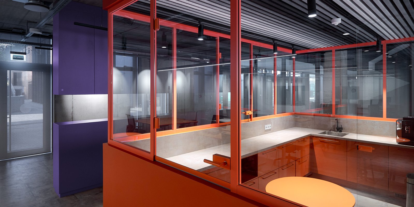 biuro_baldai_vilniujeb_b_7_0.jpgBiuro baldai