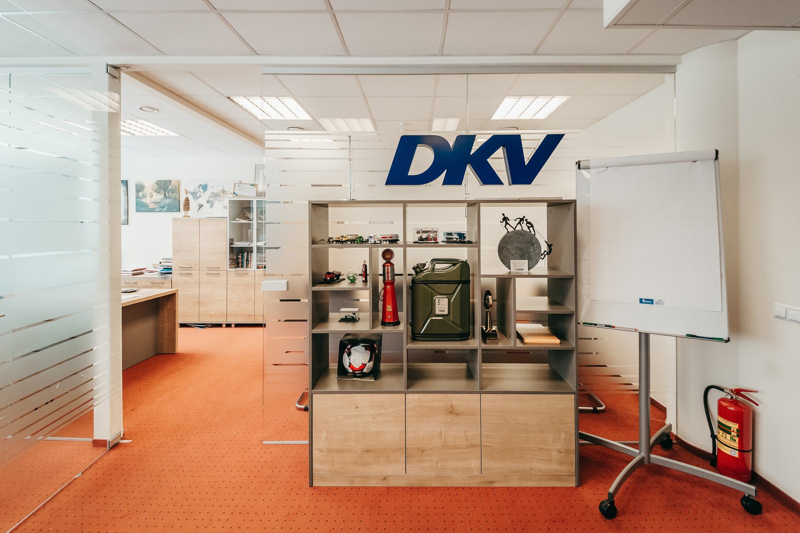 biuro_baldai_vilniujesb_014.jpgBiuro baldai