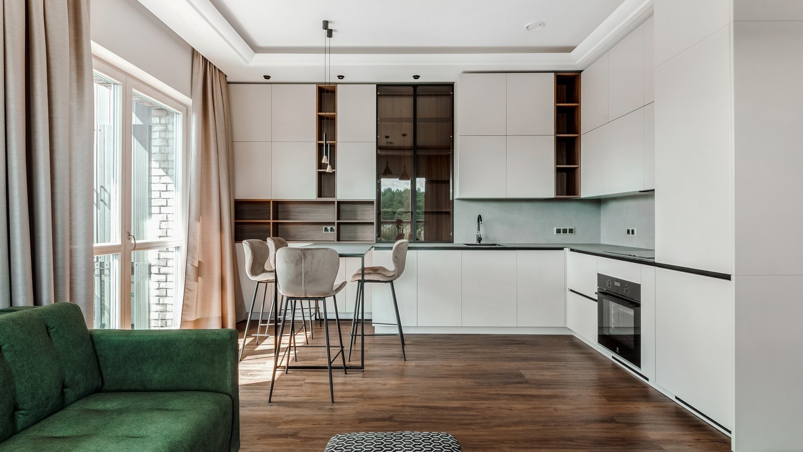 Nestandartiniai baldai virtuve_s_baldai_vilniuje_butas_uz_upyje_1ab_117.jpg