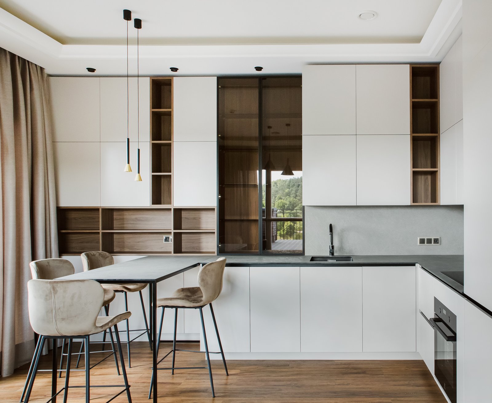 Nestandartiniai baldai virtuve_s_baldai_vilniuje_butas_uz_upyje_1asb_118.jpg