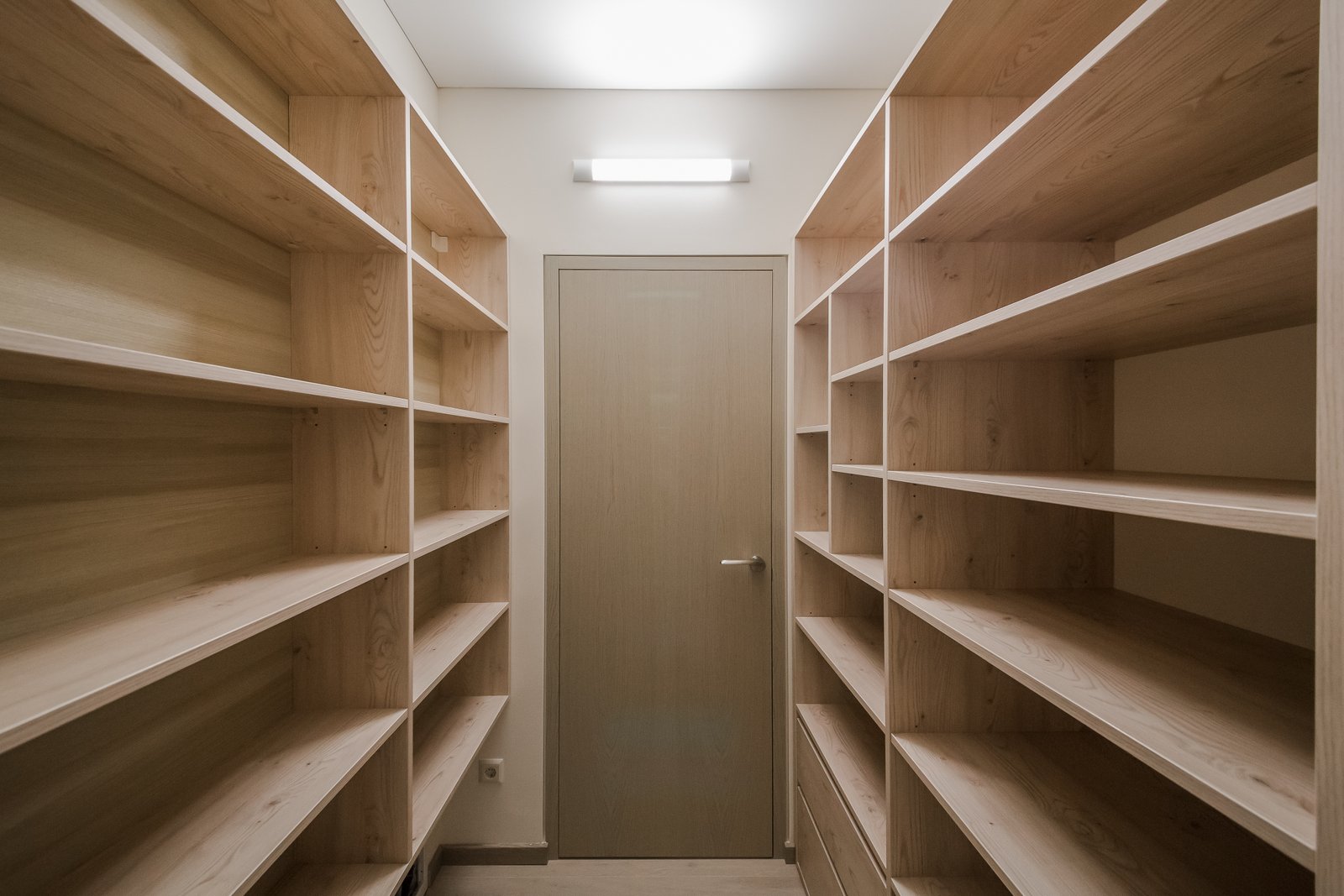 Nestandartiniai baldai virtuve_s_baldai_vilniuje_namas_aasb_029.jpg