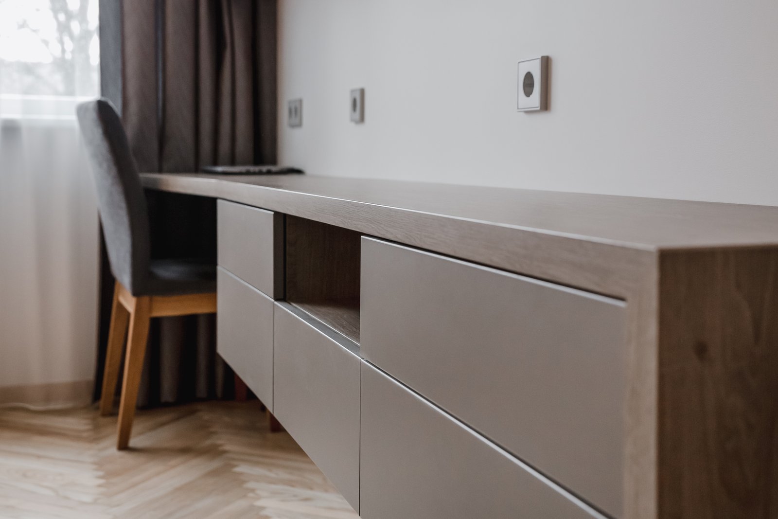 virtuve_s_baldu_gamyba_vilniuje_butas_savanoriusb_73.jpgKAPITALINĖ BUTO RENOVACIJA