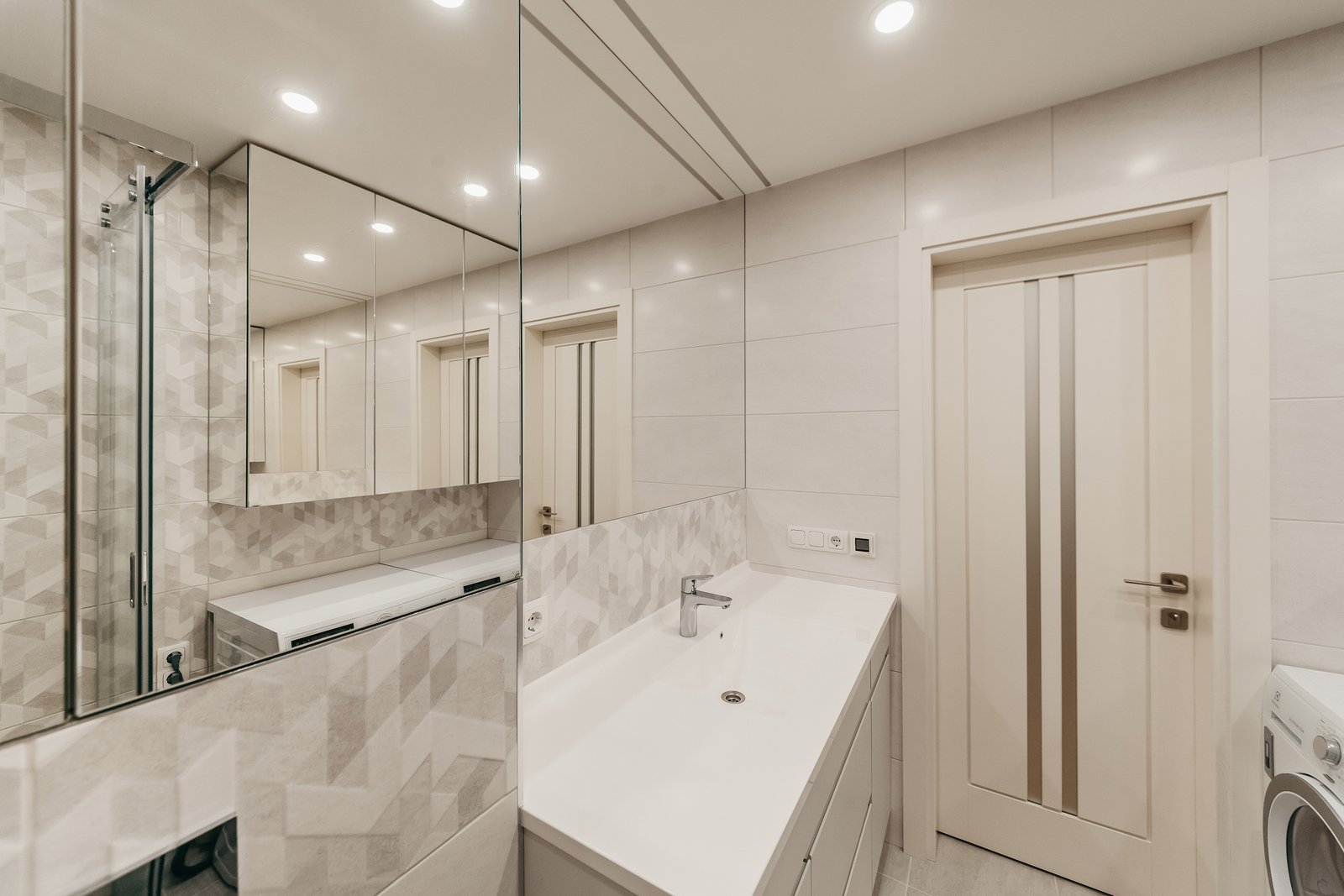 Nestandartiniai baldai virtuve_s_baldu_gamyba_vilniuje_butas_mazvydo_kaireviciutevirtuve_s_baldu_gamyba_vilniuje_butas_mazvydo_sakalytesb_086--.jpg