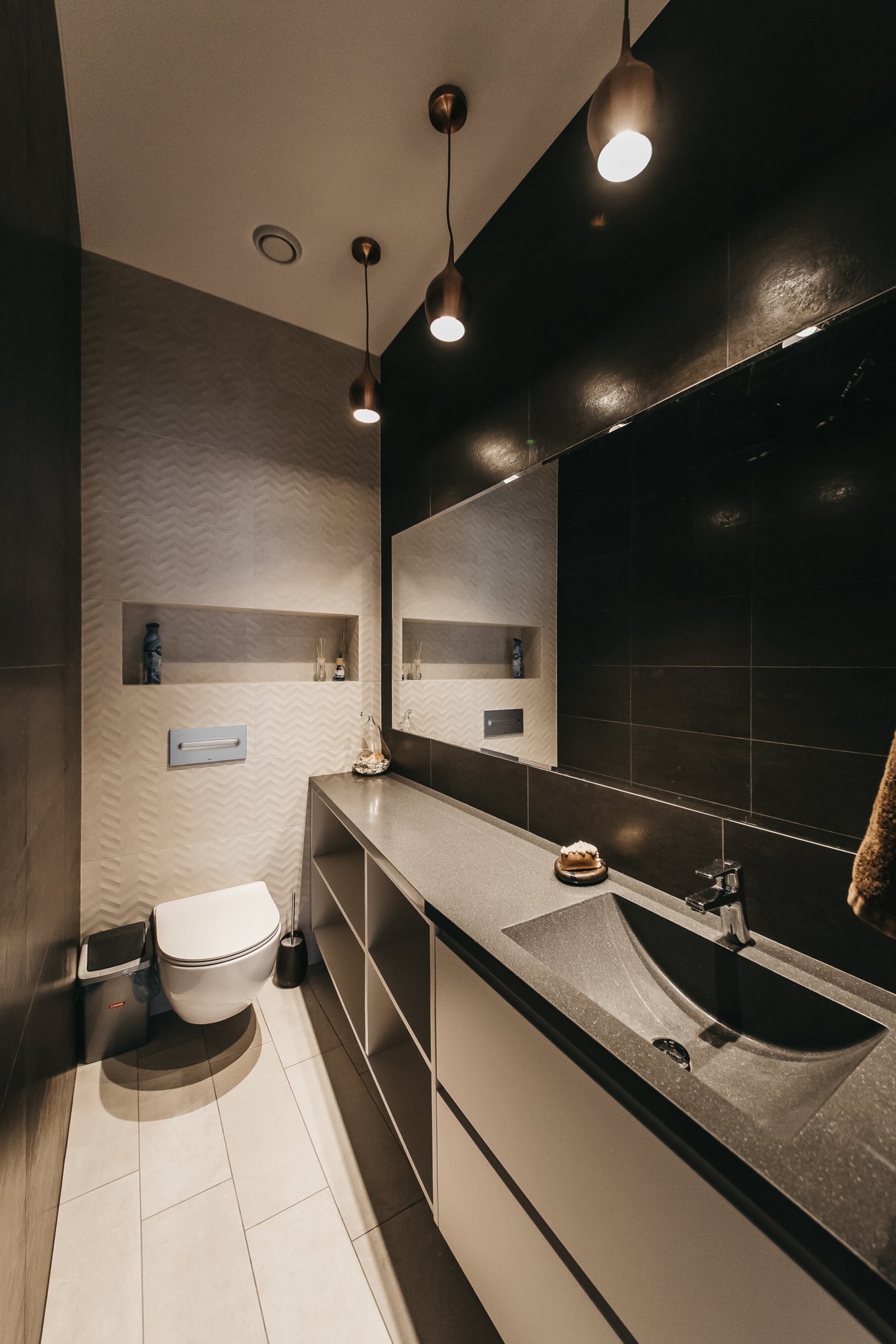 virtuves_baldai_vilniuje_namas_s_alc_ininkaisb_260.jpgNAMAS VILNIAUS RAJONE (NAUJA STATYBA)