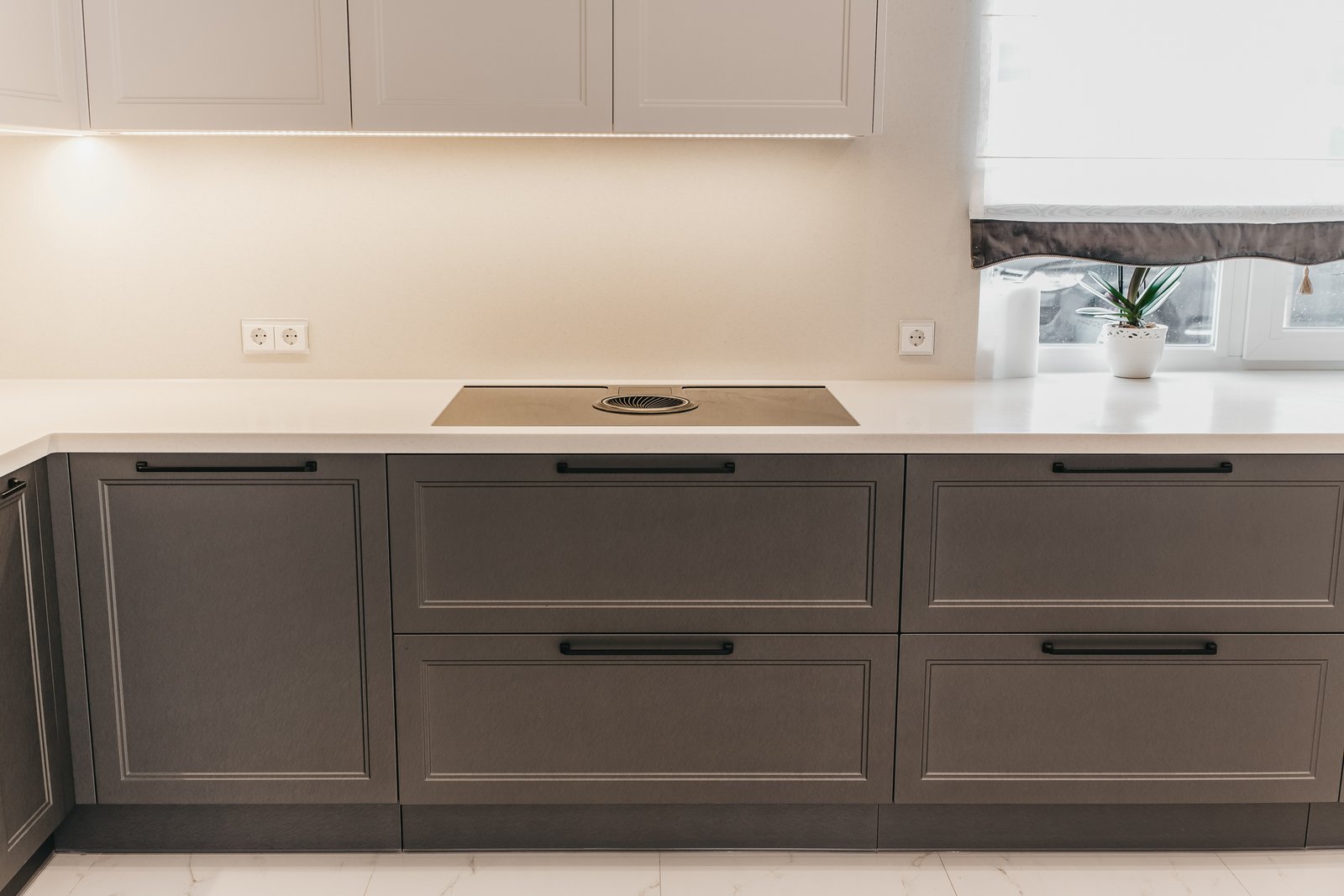 virtuves_baldai_vilniuje_namas_s_alc_ininkaisb_274.jpgNAMAS VILNIAUS RAJONE (NAUJA STATYBA)